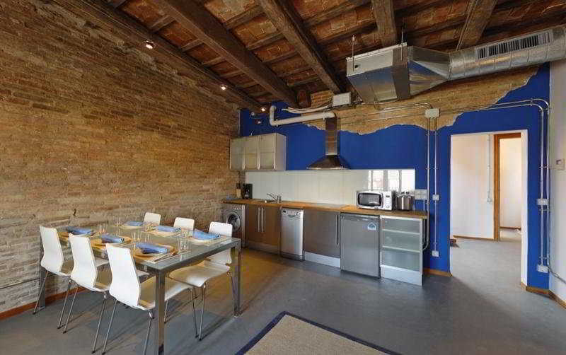 Visit-Bcn Cosmopolitan Apartments Barcelona Ngoại thất bức ảnh